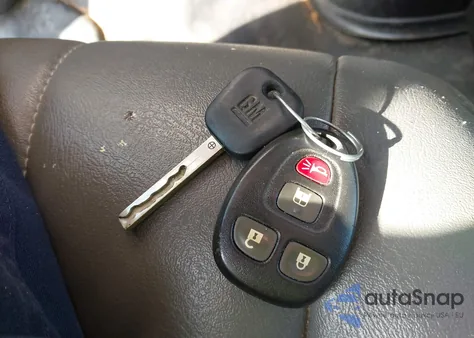 2018 Chevrolet Express 2500 Work Van z USA, uszkodzony, nr VIN 1GCWGAFP1J1345680